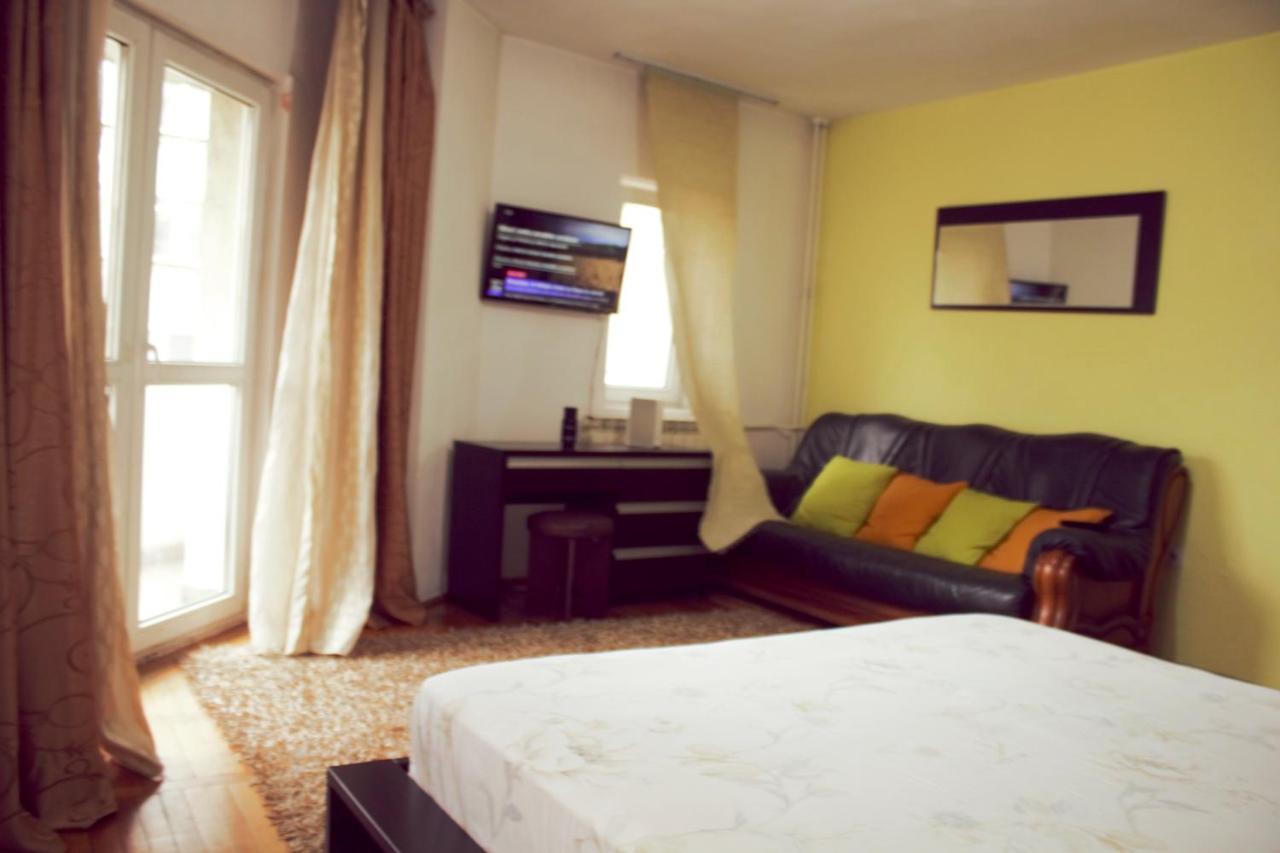 Decebal 1 Premium Apartment Bucharest Exterior photo